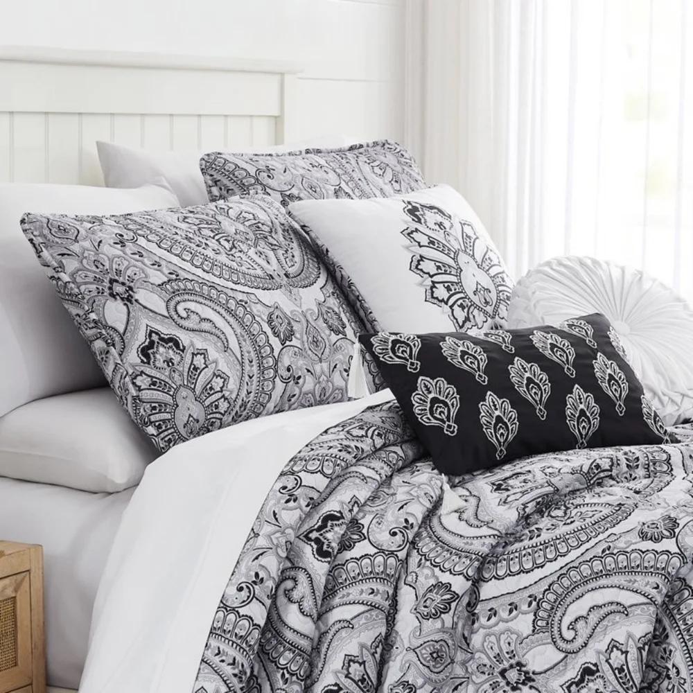 Southshore 6 Piece Grey & White Paisly Print Quilt Set